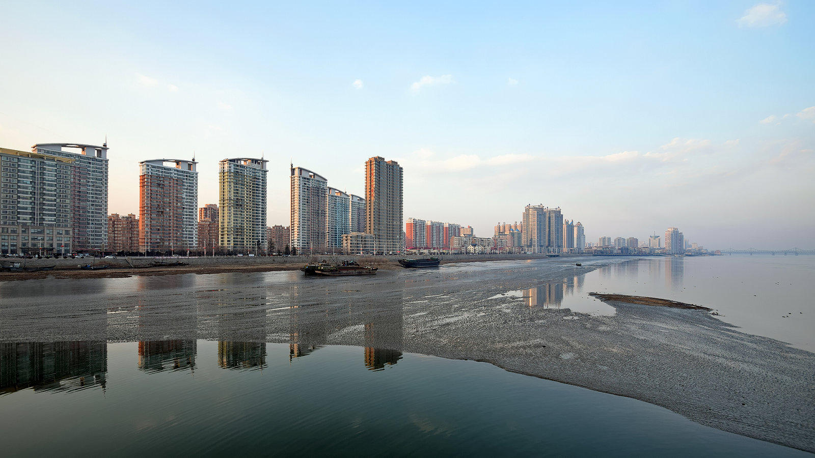 Yalu River and bridge in Dandong, China
